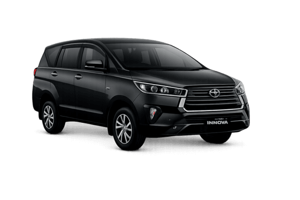 Toyota Innova Reborn hitam untuk layanan sewa mobil Jakarta dengan driver profesional dari Altranscar Rent Car